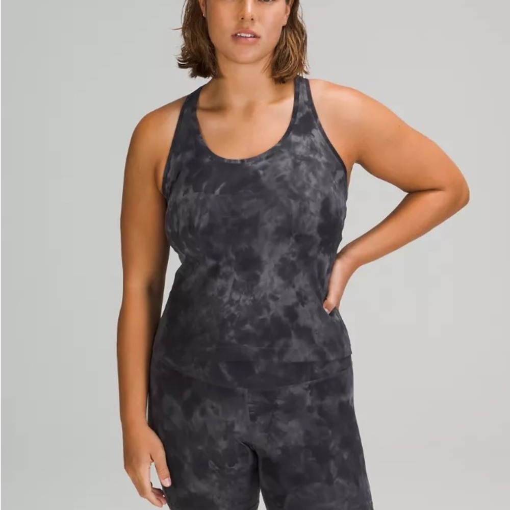 NWT Lululemon Cool Racerback Shorter *Nulu, SIZE 4 In Diamond Dye Graphite Grey